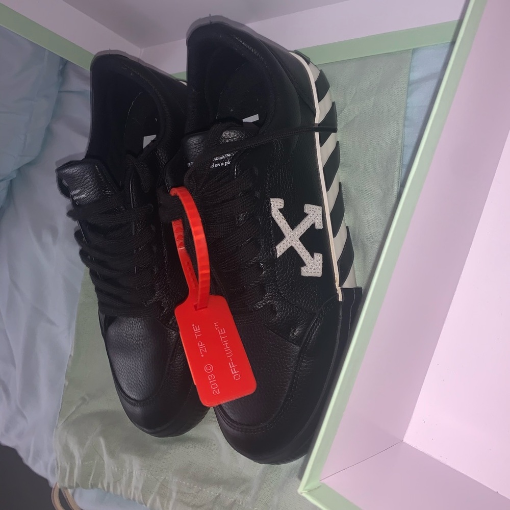 Off-White Black low Vulcanized